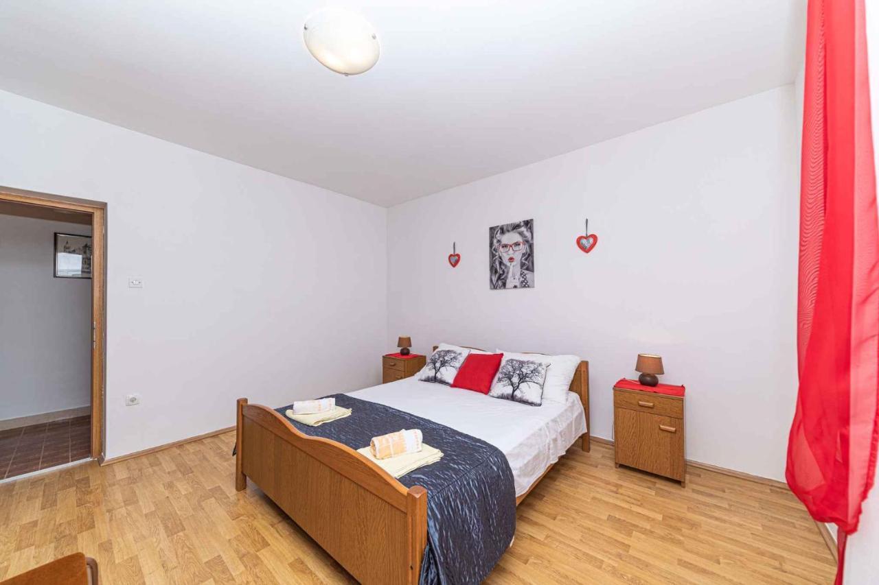 Apartment In Trogir 7406 Exterior foto